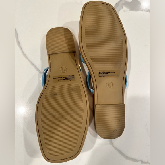A New Day Aqua Blue slides size 11 - Picture 4 of 4